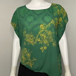 Cabi beautiful green blouse